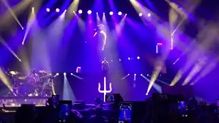 Twenty One Pilots THE ICY TOUR - Good Day / No Chances (Opening) | Dallas, TX