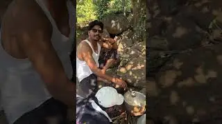 ASMR VILLAGE CHICKEN COOKING AT RIVER | VILLAGE BOYS PARTY | HEDPADA,NASHIK
