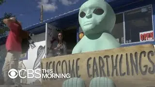 Hundreds descend on Nevada desert near 