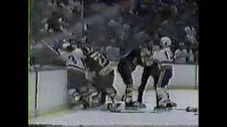 Clark Gillies & Duane Sutter fight John Blum 1985/2/23