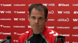 R&eacute;gis Le Bris reveals Sunderland&rsquo;s injury recovery process amidst squad versatility questions