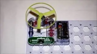 Check This Out!:  Snap Circuits Light Discovery Kit by Elenco