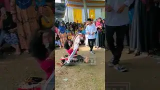 polaeh Dion di sawer langsung jungkel jaranan kuda kepang ebeg #dion #jaranan #kudalumping #ebeg