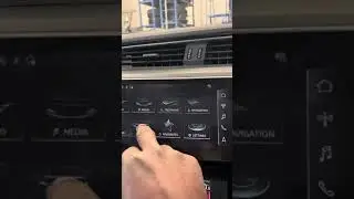 How to activate jacking mode for wheel removal on Audi etron 2022