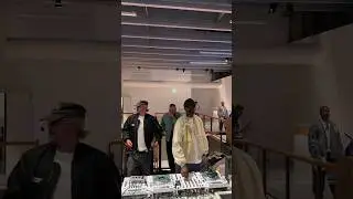 Black Coffee & Rampa owning Paris Fashion Week 🇫🇷🔥 📹 by: @alexhnry [IG] #blackcoffee #rampa #rave