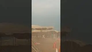 Bachon ka paper aur karachi mein barish|taeiz hawaein|tent gir gaey|#barish#karachi#karachiweather