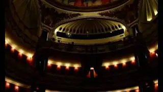 Gray Line El Salvador - Teatro Nacional .wmv