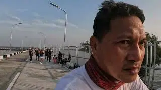 Megadike/bike ride (uncut)