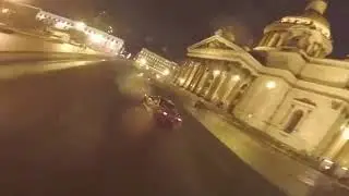 16.12.2017 Нереально красивый дрифт около Исаакиевского собора в Петербурге.