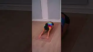 Morning Yoga Routine 💌❄️🧣#babyscorpi000 #productivemorning #yogamorningroutine #morningyogaroutine