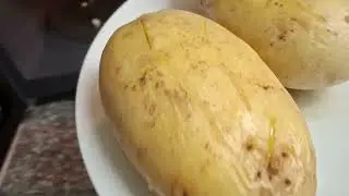 Сегодня на ужин картофель, запеченный в духовке 🥔🥔🫘