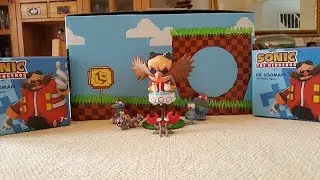 Dr Eggman Loot Crate Exclusive Figure Unboxing & Review