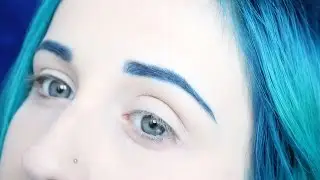 Those freakin blue eyebrows tho..