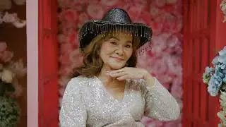 PRETTY LITTLE NANAY