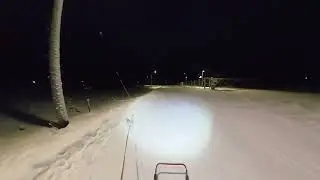 Potkurilla ajelemassa Rikun kanssa