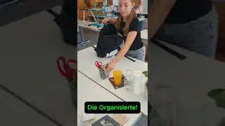 #shorts Sch&uuml;ler nach den Sommerferien #schule #backtoschool #sch&uuml;ler #ferien #zur&uuml;ckzurschule #funny