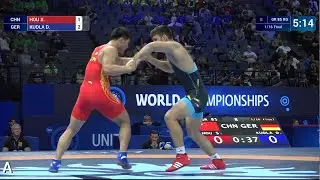 1/16 GR - 85 kg: D. KUDLA (GER) df. S. HOU (CHN) by VPO1, 3-1