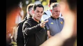 Conferencia de prensa de Víctor Bernay DT de Guaraní, luego de la derrota ante Olimpia. 