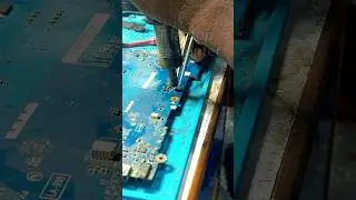 dead laptop bhi bolne lga 😱🤪 #laptop #lxit #computer #dell #mac #jaidmeel