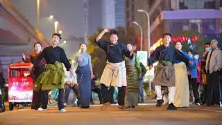 《Golden Flowers》: Yangkyi Lead Zhuore Chamu Dancers 《金色花朵》雍吉带领卓热查姆舞者们