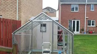 greenhouse base Erect greenhose