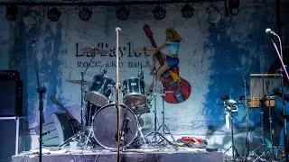 La Taylor rock and roll - Los Pibes Del Barrio (video oficial)