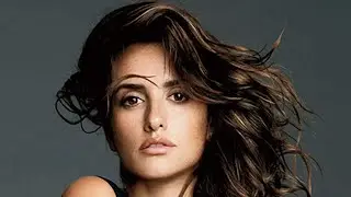 13 Sexy Photos of Penelope Cruz
