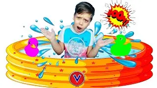 БАССЕЙН. ВАНИКС. ИГРЫ в БАССЕЙНЕ. ДЕТИ  ИГРАЮТ.