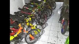 Barisan Pasukan Sinogo Racing Yogykarta bebek 2tak  116cc fiz r tercepat di Indonesia