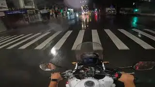 Cơn mưa lặng nhịp, cơn mưa vội v&agrave;ng lướt quaa^
