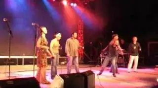 Voxtet: Flight of the Foo Birds