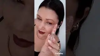 Compra da shopee ( maquiagens princesas fenzza).