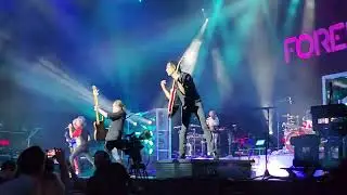 This Juke Box Hero Performance Is Unbelievable