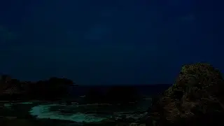 PEACEFUL BEACH NIGHT – GENTLE OCEAN WAVES FOR RESTFUL SLEEP