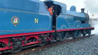 RPSI 171 leaving siding to haul Santa Special 06 December 2025.