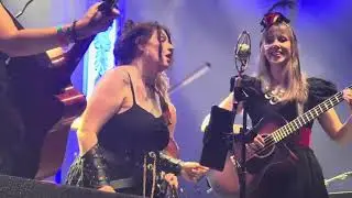 Jenny & The Streetwalkers ‘’Rye Whiskey’’ / ‘’Flying Dutchman’’ 10/31/25 Hookahween Columbus (4K)