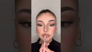 Kylie Jenner lip combo 💋