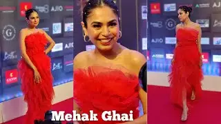 Mehak Ghaii Walking in Red outfit on The Pink Carpet of Pinkvila Style Icons Season 2