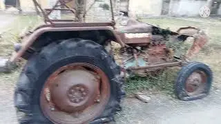 Rubber factory  Fateh Ganj... colony of rubber factory..old car..and old tractor..1500.ace.#vlog t7