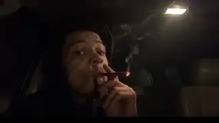 Hotbox Storytime 🍃: My first time smoking (SHE BEAT HIM WIT A WOODEN SPOON 😂)