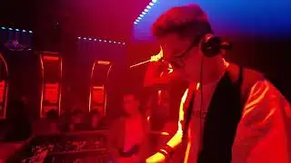 DJ BI OTTO ON THE MIX | TRIP B COCKTAIL BAR