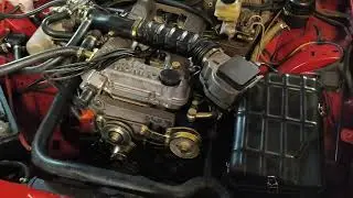 Alfa Romeo 75 1.8ie first start after engine rebuild 