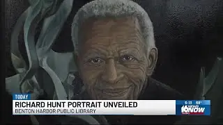 Portrait of Richard Hunt unveiled at Benton Harbor Public Library