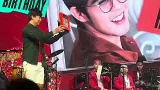 เปิดประมูลเลขรถโนบิตะ- ไรอัล กาจบัณฑิต | Fanmeet Workpoint | 27.12.2568 | แอบเที่ยวกัน