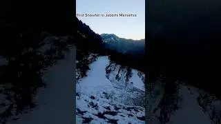 First Snowfall In Methal Jaborhi Mansehra #snowfall #snow #viralvideo #viral #shorts