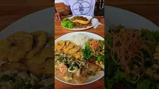 МОРСКОЙ ОБЕД. САН КРИСТОБАЛЬ. ГАЛАПАГОССКИЕ ОСТРОВА. ЭКВАДОР 🇪🇨