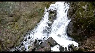 FCP - Cascade gel&eacute;e du Saut de Juillac / Liginiac (BONUS)