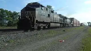 NS 9798 Leads Intermodal - 5/03/2024