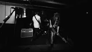 The Vultures - Eleven Fifteen (Official Music Video)