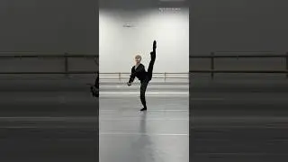 THE ARTISTRY 😩👏 #dancer #dance #dancevideo #contemporarydance #danceform